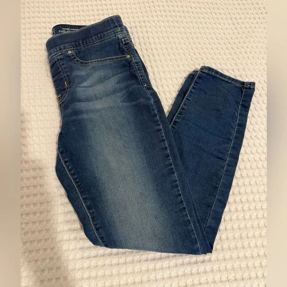 Levi’s Totally Shaping Pull-on Skinny Classic Blue Jeans Size 10